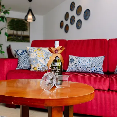 Monicca Collection Suites&resi 호텔 알부페이라