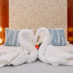 Otel Monicca Collection Suites&resi