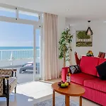 Monicca Collection Suites&resi