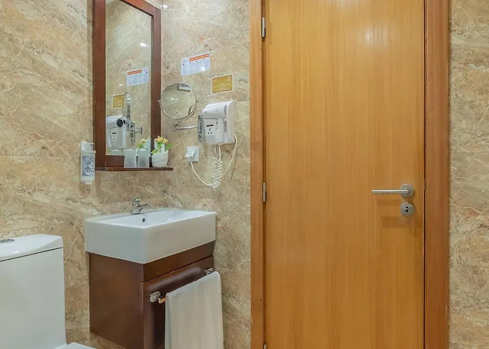 Monicca Collection Suites&resi