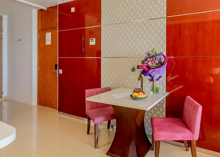 Monicca Collection Suites&resi فندق