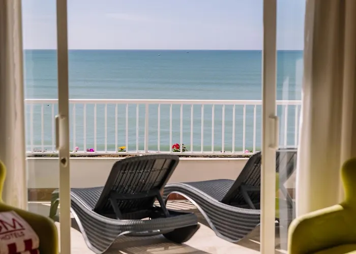 Monicca Collection Suites&resi فندق البوفيرا