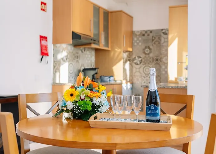 فندق Monicca Collection Suites&resi